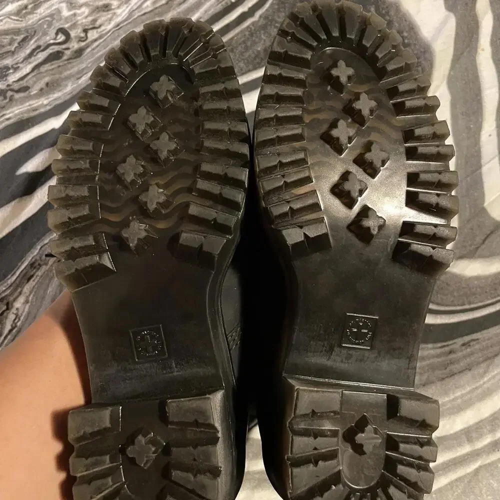 Black leather Dr. Martens Shriver‎ Hi women’s leather heeled boot. - Picture 5 of 6